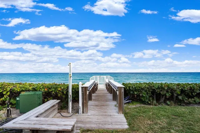 Sloan's Curve Palm Beach Unit 307N photo 28