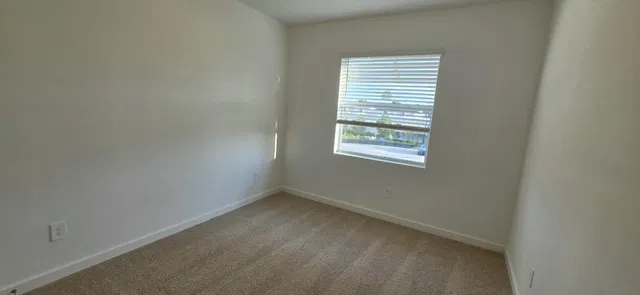 Residence photo 15