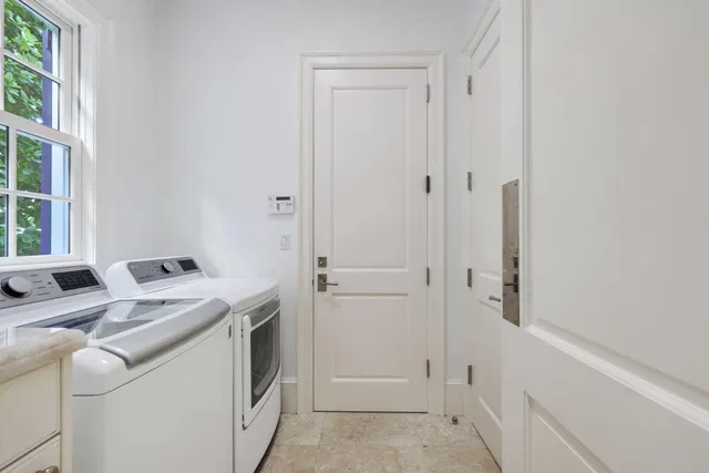 Residence photo 40
