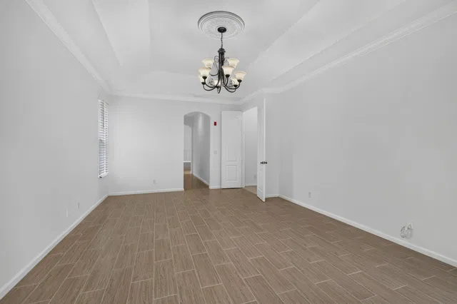 Residence photo 18