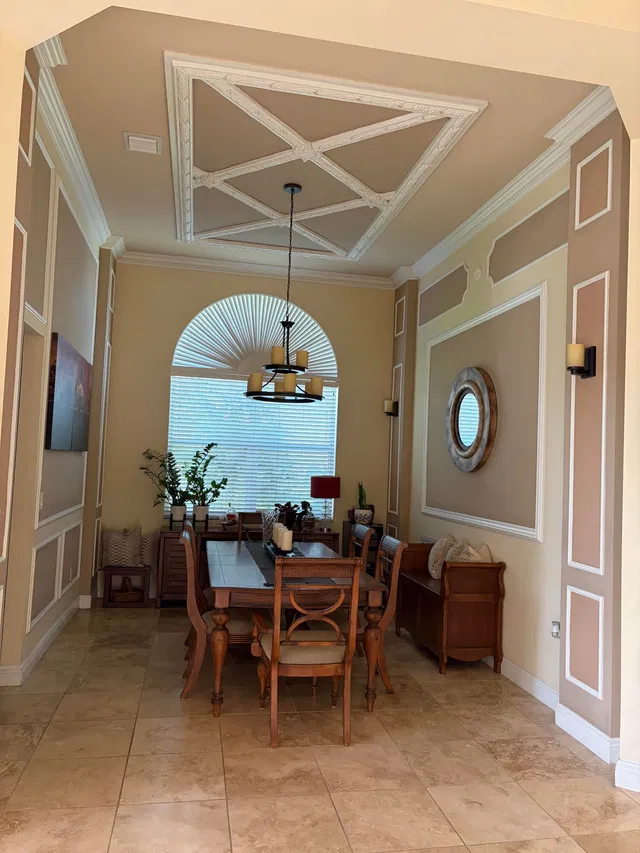 Residence photo 3