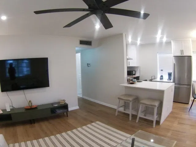 Residence photo 5