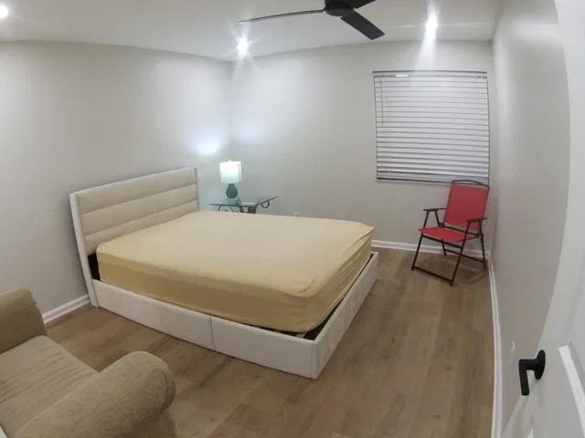 Residence photo 16
