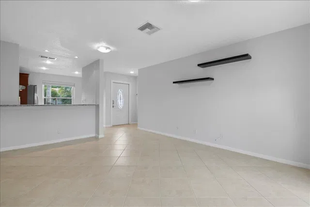 Residence photo 26