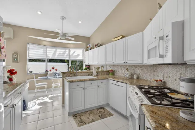 Ibis Golf & Country Club Residence photo 11