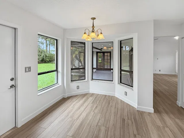Residence photo 13