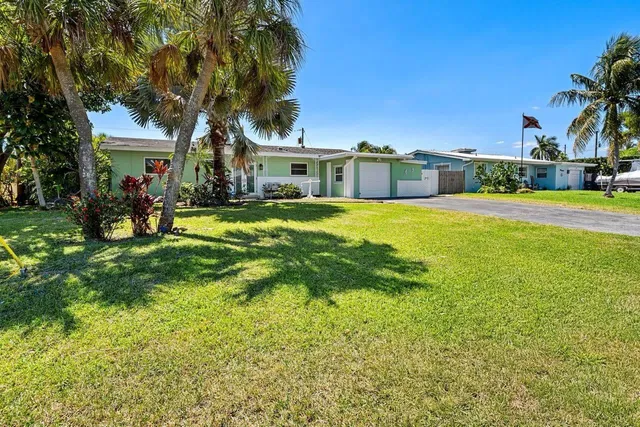 Residence photo 48