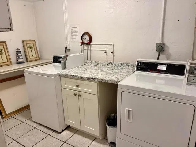 Unit 106 photo 29