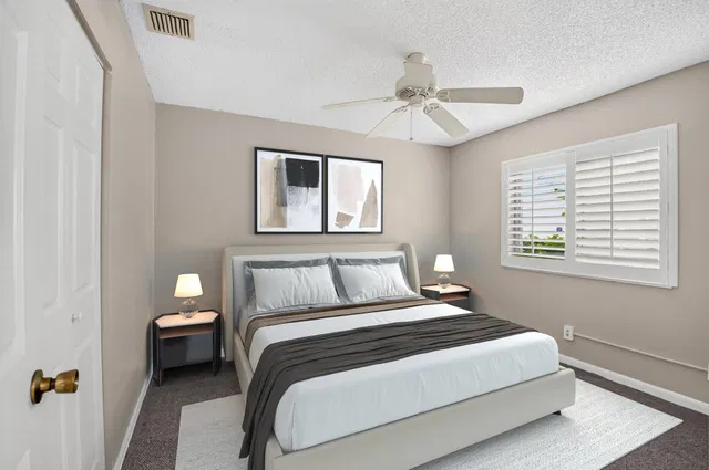 Residence photo 28
