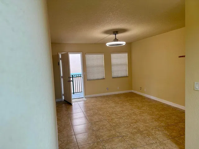Downtown Delray Beach Unit 3 photo 6