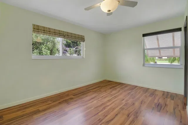 Residence photo 6