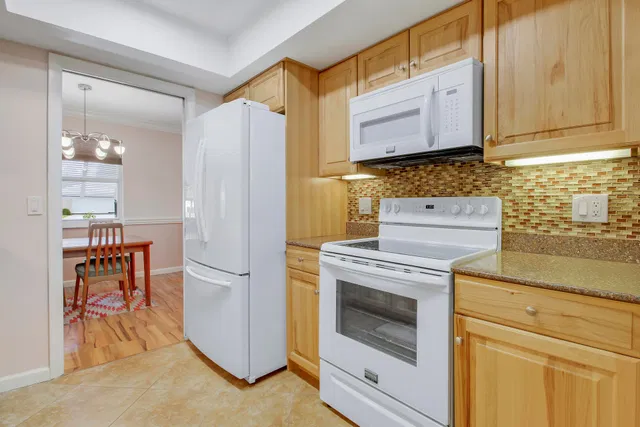 Residence photo 25