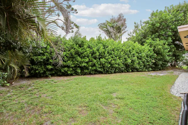 Residence photo 32