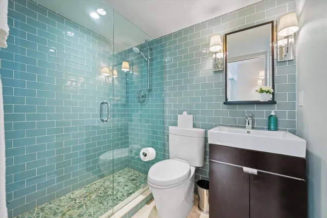 North End Palm Beach Unit 205 photo 16