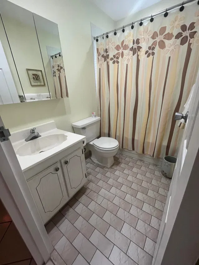 Residence photo 17