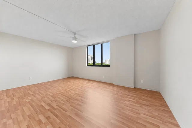 3420 S Ocean Unit 5z photo 16