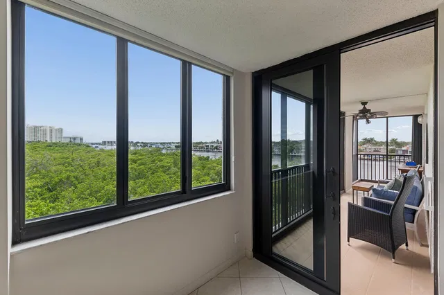 3420 S Ocean Unit 5z photo 26