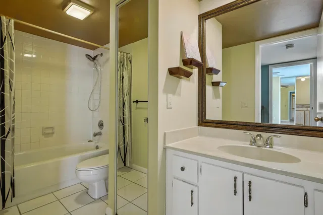 Residence photo 18