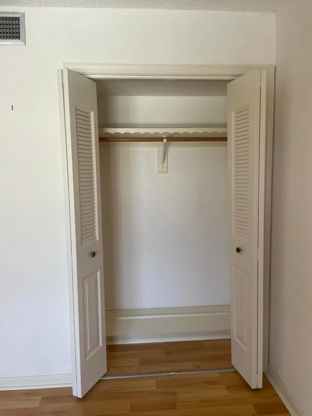 Unit 308 photo 12