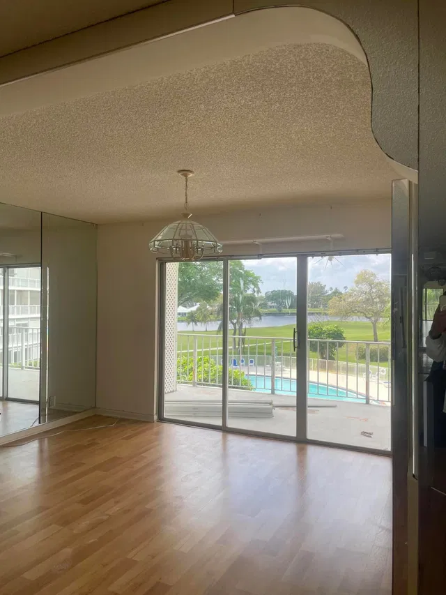 Unit 308 photo 21