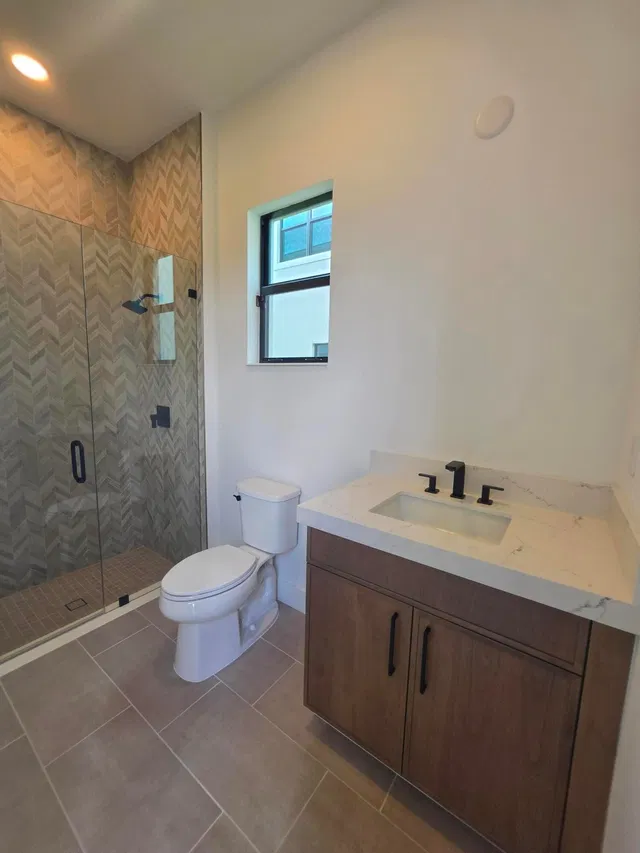 Residence photo 16