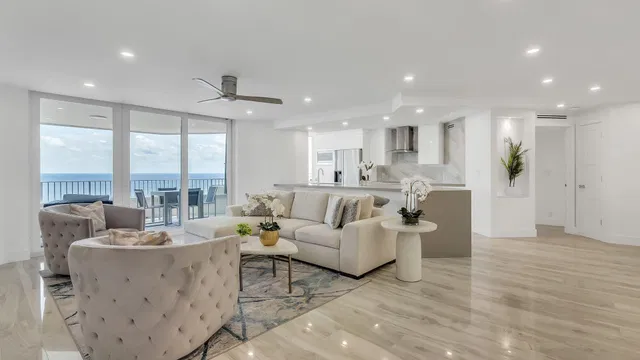 550 S Ocean Boca Residence photo 10