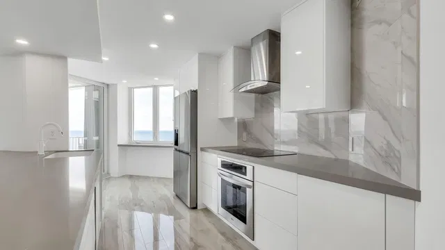 550 S Ocean Boca Residence photo 15