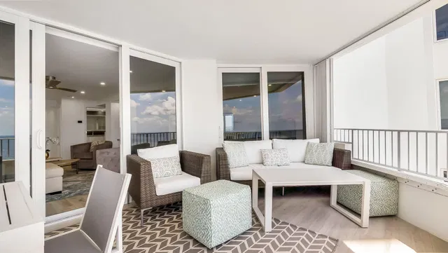 550 S Ocean Boca Residence photo 29