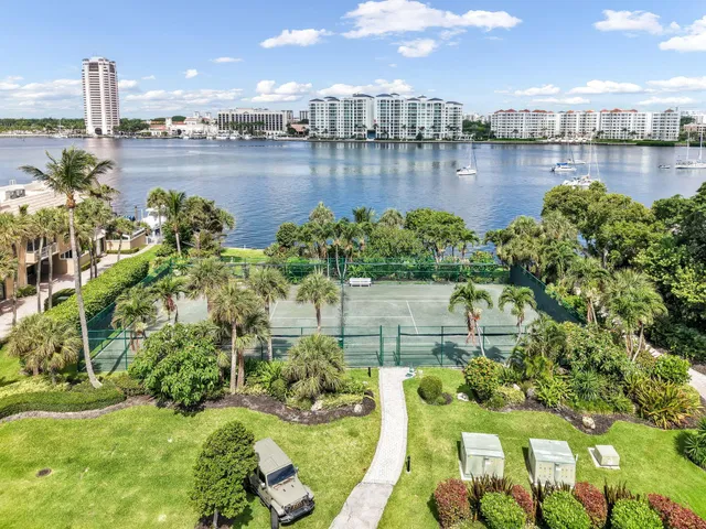 550 S Ocean Boca Residence photo 40