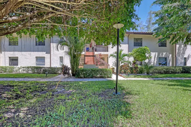 Boca Lago Country Club Homes Unit 44-D photo 4