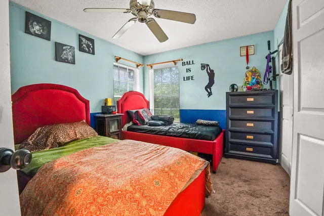 Residence photo 27
