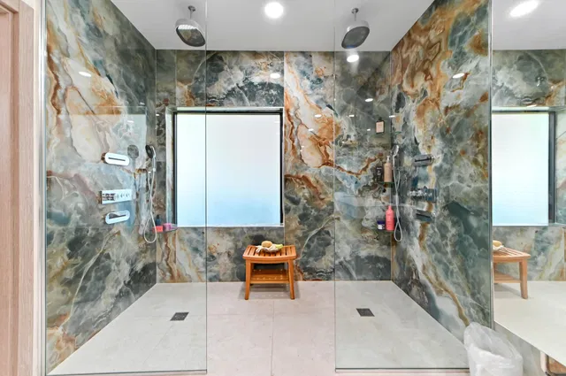 Residence photo 19