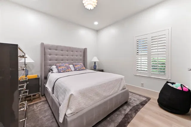Residence photo 20