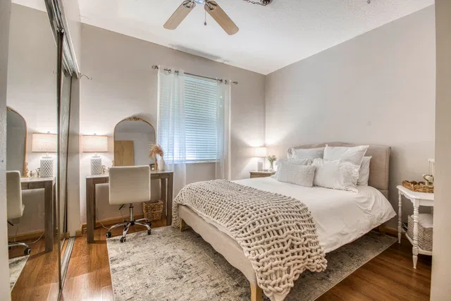 Residence photo 19