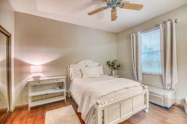 Residence photo 21