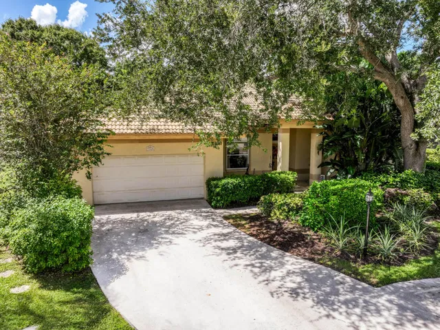 Residence photo 26