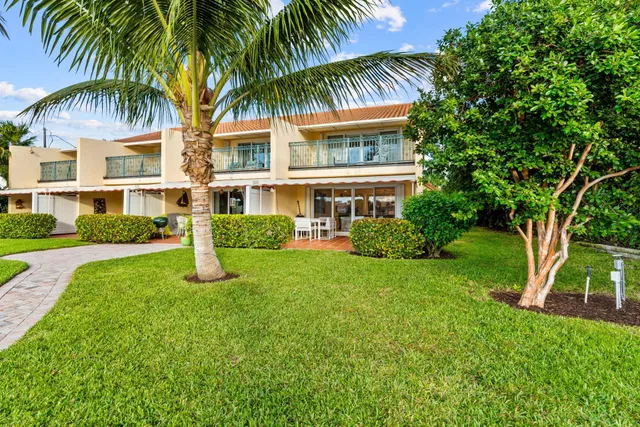 Downtown Delray Beach Unit 1 photo 32
