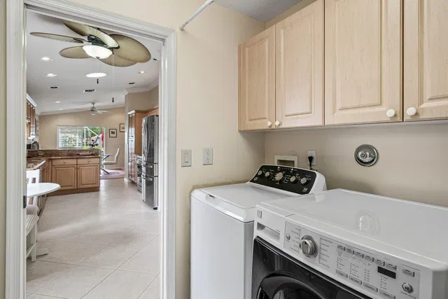 Residence photo 17