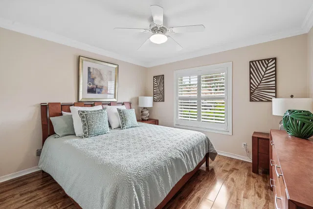 Residence photo 24