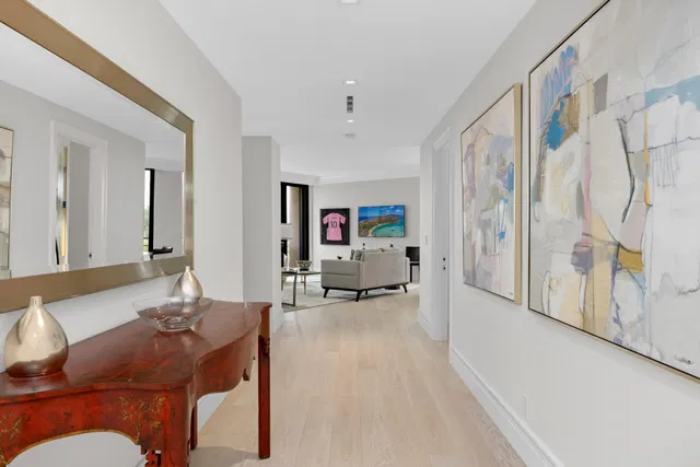 In-Town Palm Beach Unit W 4 A photo 5