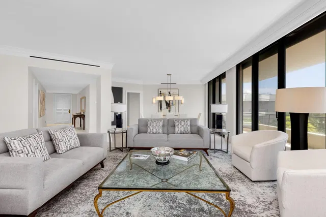 In-Town Palm Beach Unit W 4 A photo 8