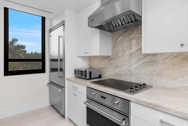In-Town Palm Beach Unit W 4 A photo 15