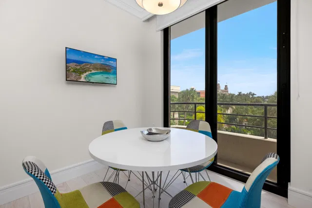 In-Town Palm Beach Unit W 4 A photo 17