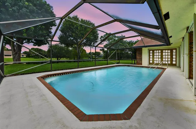 Residence photo 6