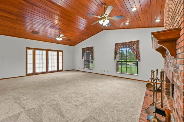 Residence photo 16