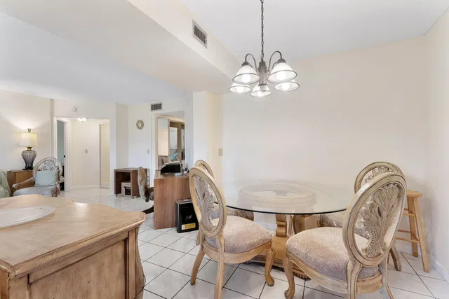  Unit 104 photo 7