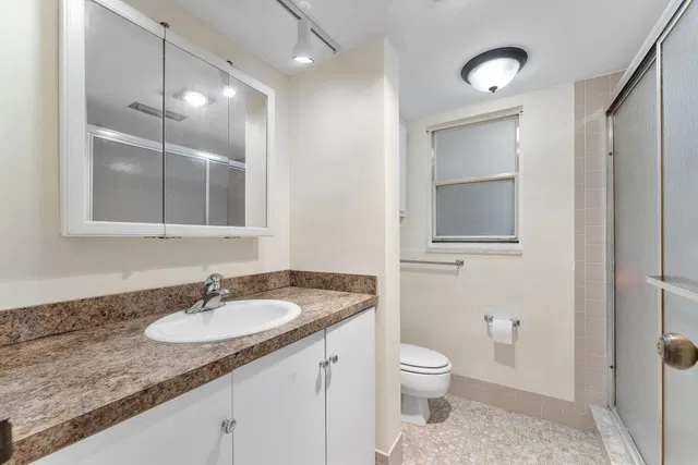  Unit 104 photo 20
