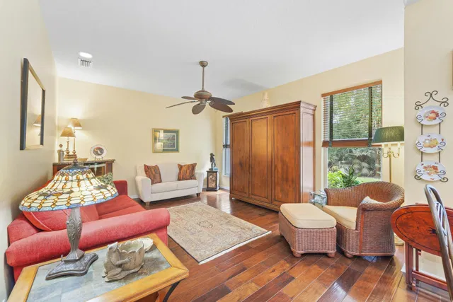 Residence photo 15