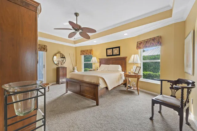 Residence photo 16