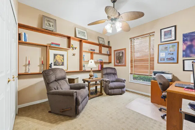 Residence photo 26